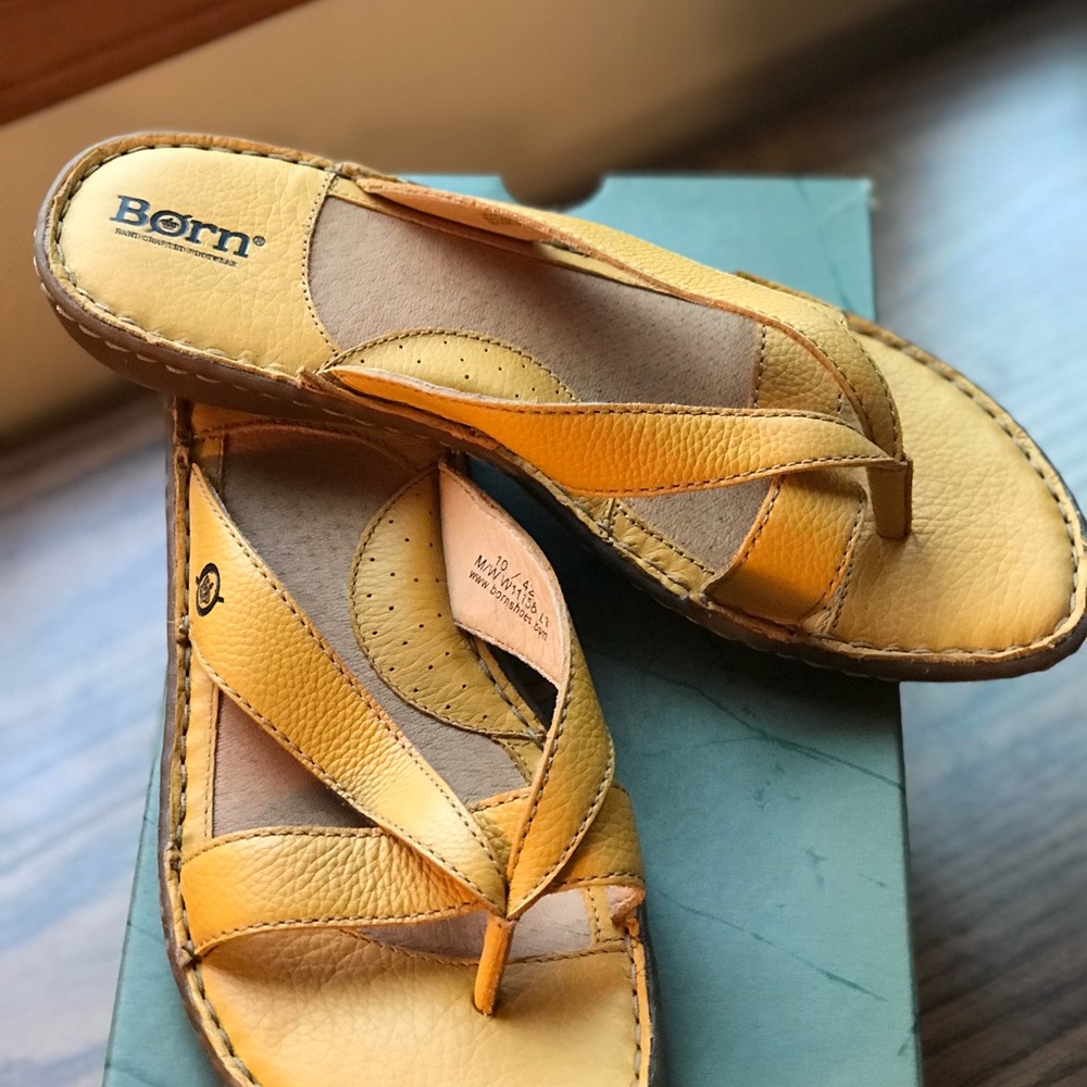 Born Women's Mustard Sandals